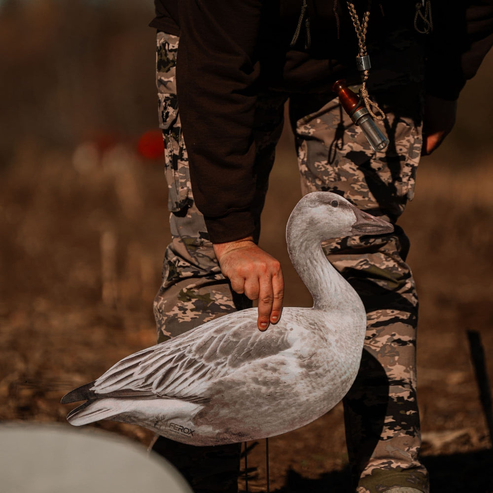 Fully Flocked Juveniles Snow Goose Silhouette Decoys